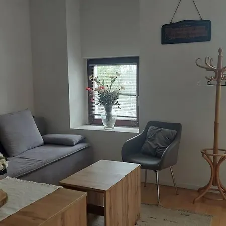 Ruhige Alleinlage Am Bauernhof Lägenhet *