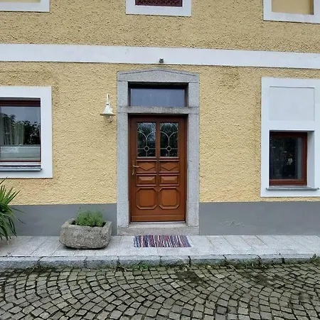 Ruhige Alleinlage Am Bauernhof Lägenhet *