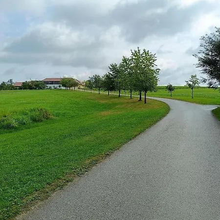 Ruhige Alleinlage Am Bauernhof アパート Lichtenau