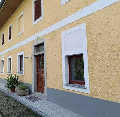 Ruhige Alleinlage Am Bauernhof